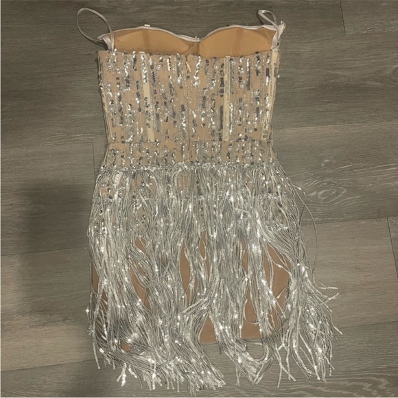 Sorel dress - Picture 3 of 4